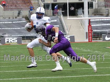 Thumbnail 1 in St. Xavier vs. Pickerington Central (Kirk Herbstreit National Kickoff Classic) photogallery.