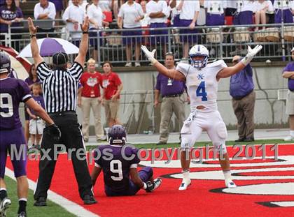 Thumbnail 1 in St. Xavier vs. Pickerington Central (Kirk Herbstreit National Kickoff Classic) photogallery.