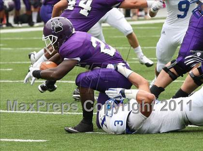 Thumbnail 3 in St. Xavier vs. Pickerington Central (Kirk Herbstreit National Kickoff Classic) photogallery.