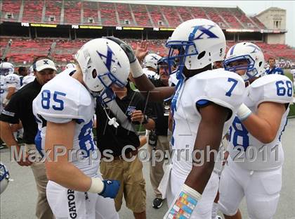 Thumbnail 3 in St. Xavier vs. Pickerington Central (Kirk Herbstreit National Kickoff Classic) photogallery.