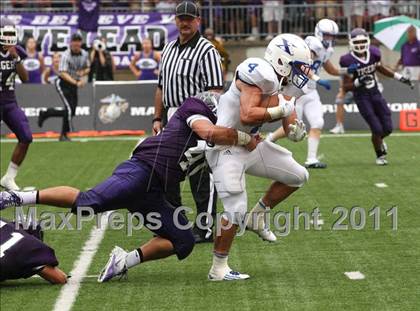 Thumbnail 3 in St. Xavier vs. Pickerington Central (Kirk Herbstreit National Kickoff Classic) photogallery.