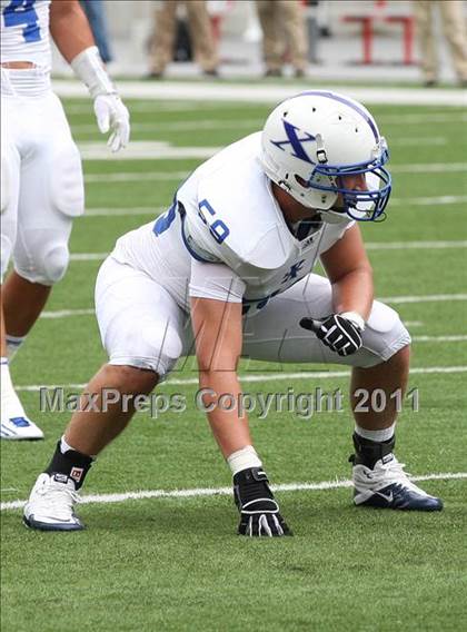 Thumbnail 3 in St. Xavier vs. Pickerington Central (Kirk Herbstreit National Kickoff Classic) photogallery.