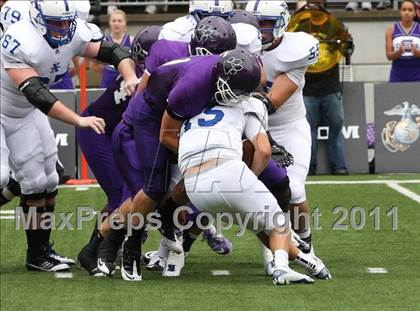 Thumbnail 3 in St. Xavier vs. Pickerington Central (Kirk Herbstreit National Kickoff Classic) photogallery.