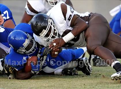 Thumbnail 1 in Don Lugo @ Alta Loma photogallery.