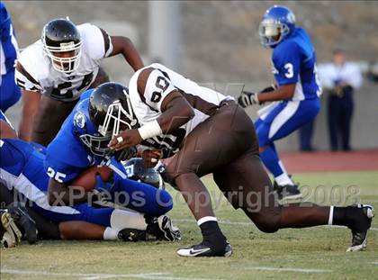 Thumbnail 3 in Don Lugo @ Alta Loma photogallery.