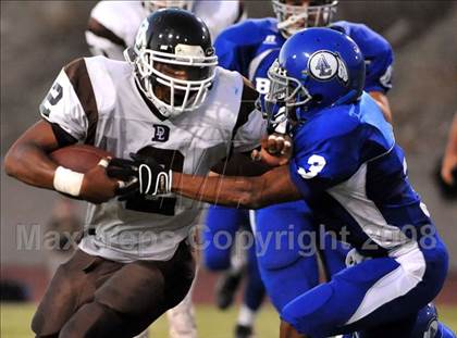 Thumbnail 3 in Don Lugo @ Alta Loma photogallery.