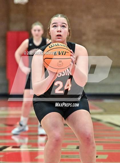 Thumbnail 3 in Colorado Springs Christian vs. Wiggins (CHSAA 3A Final 4) photogallery.