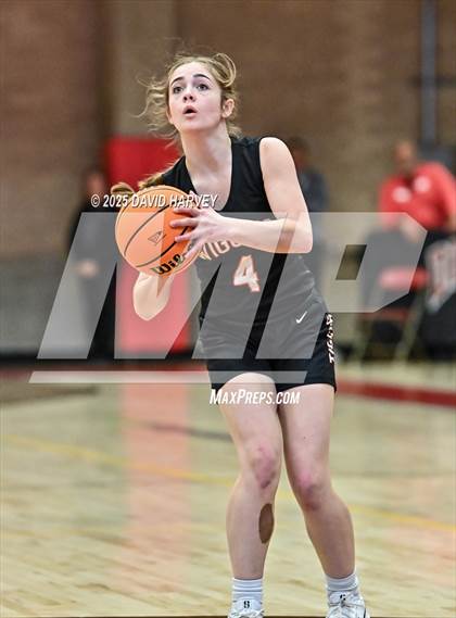 Thumbnail 3 in Colorado Springs Christian vs. Wiggins (CHSAA 3A Final 4) photogallery.