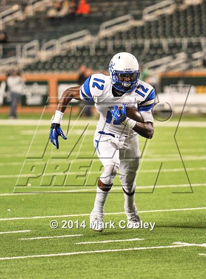 Thumbnail 1 in Burnet vs. Robinson (UIL 4A Regional) photogallery.