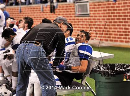 Thumbnail 1 in Burnet vs. Robinson (UIL 4A Regional) photogallery.