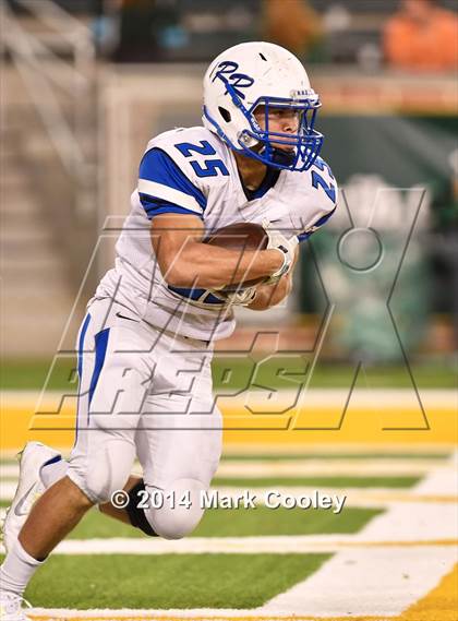 Thumbnail 1 in Burnet vs. Robinson (UIL 4A Regional) photogallery.