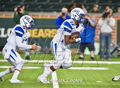Thumbnail 1 in Burnet vs. Robinson (UIL 4A Regional) photogallery.