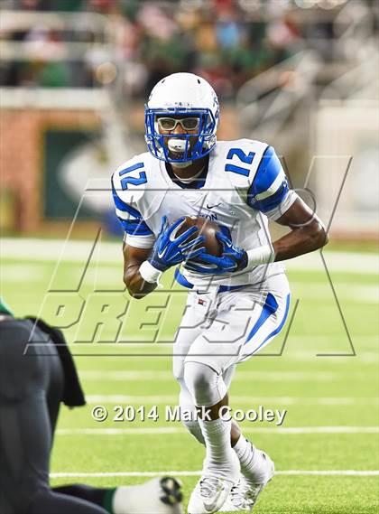 Thumbnail 2 in Burnet vs. Robinson (UIL 4A Regional) photogallery.