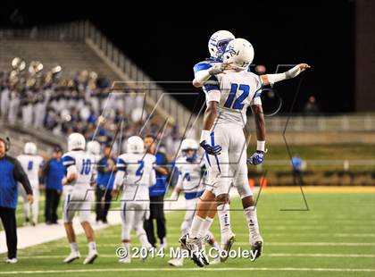 Thumbnail 1 in Burnet vs. Robinson (UIL 4A Regional) photogallery.