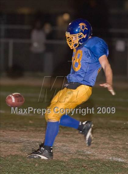 Thumbnail 2 in Modesto Christian vs. Ripon Christian photogallery.