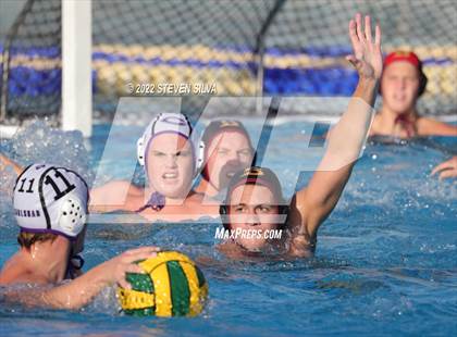 Thumbnail 2 in Carlsbad vs. Bishop's (CIF SDS Open Division Quarterfinal) photogallery.
