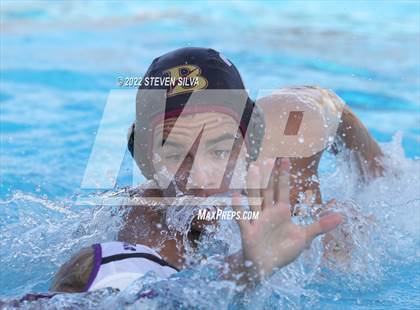 Thumbnail 3 in Carlsbad vs. Bishop's (CIF SDS Open Division Quarterfinal) photogallery.