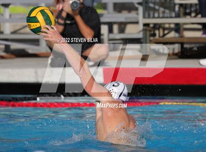 Thumbnail 3 in Carlsbad vs. Bishop's (CIF SDS Open Division Quarterfinal) photogallery.