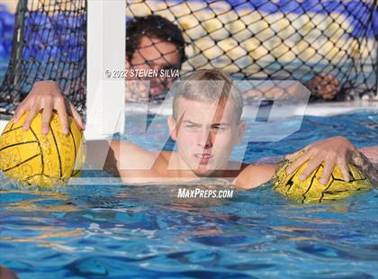 Thumbnail 2 in Carlsbad vs. Bishop's (CIF SDS Open Division Quarterfinal) photogallery.