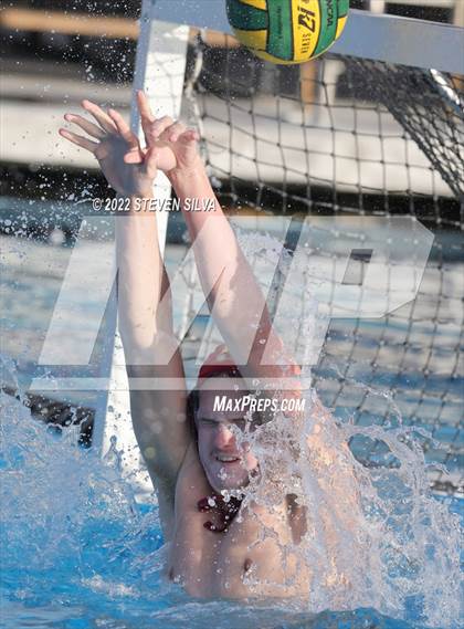 Thumbnail 2 in Carlsbad vs. Bishop's (CIF SDS Open Division Quarterfinal) photogallery.