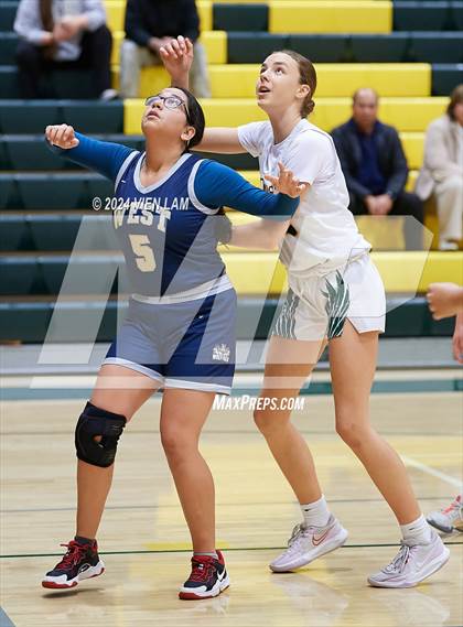 Thumbnail 3 in West @ San Ramon Valley photogallery.