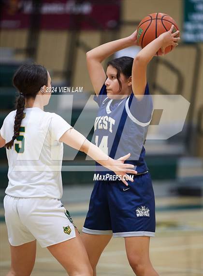 Thumbnail 2 in West @ San Ramon Valley photogallery.