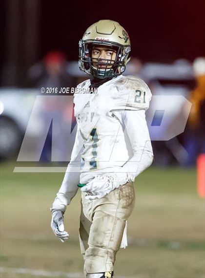 Thumbnail 3 in St. Patrick-St. Vincent @ Strathmore (CIF D-6A State Final) photogallery.
