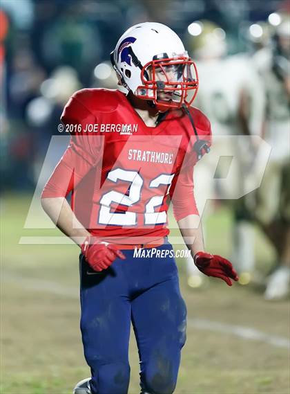 Thumbnail 2 in St. Patrick-St. Vincent @ Strathmore (CIF D-6A State Final) photogallery.