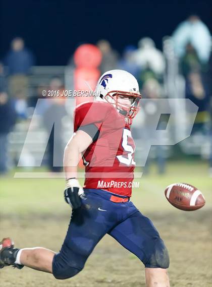 Thumbnail 3 in St. Patrick-St. Vincent @ Strathmore (CIF D-6A State Final) photogallery.