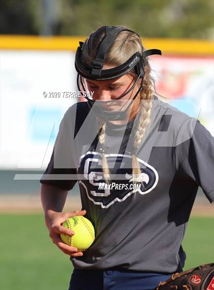Thumbnail 2 in Horizon vs Cactus Shadows photogallery.