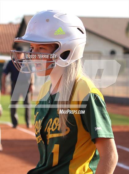 Thumbnail 1 in Horizon vs Cactus Shadows photogallery.