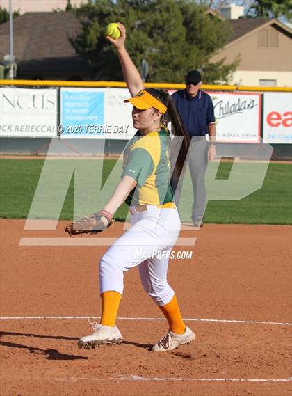 Thumbnail 3 in Horizon vs Cactus Shadows photogallery.