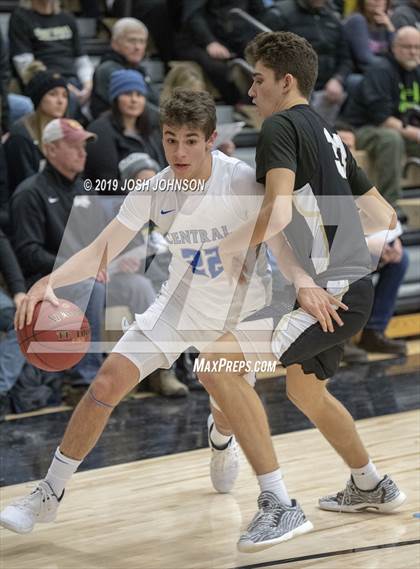 Thumbnail 3 in Brookfield Central @ East Ridge photogallery.