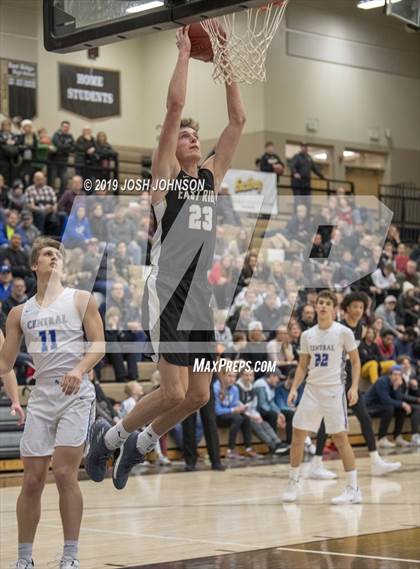 Thumbnail 3 in Brookfield Central @ East Ridge photogallery.