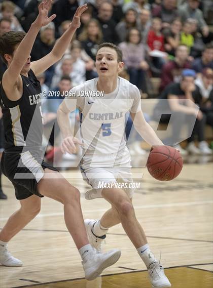 Thumbnail 2 in Brookfield Central @ East Ridge photogallery.