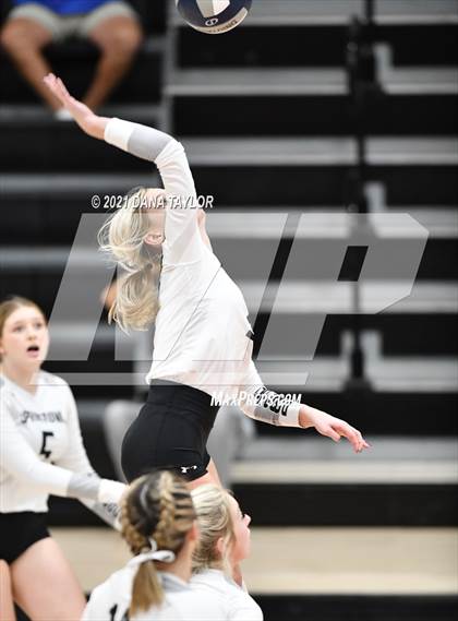 Thumbnail 1 in Krum @ Springtown photogallery.