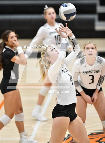 Thumbnail 1 in Krum @ Springtown photogallery.