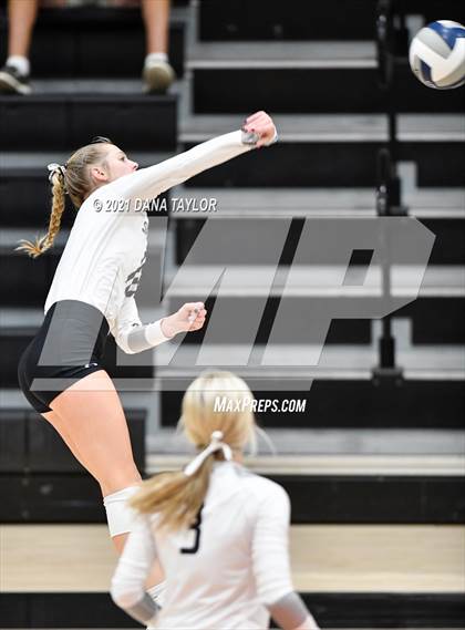 Thumbnail 1 in Krum @ Springtown photogallery.