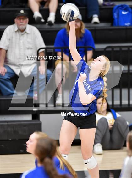 Thumbnail 1 in Krum @ Springtown photogallery.