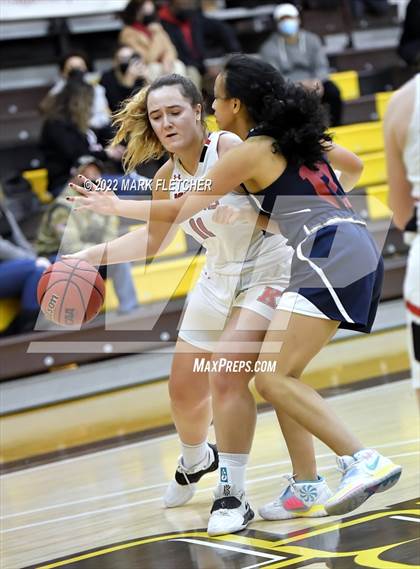 Thumbnail 2 in Medford Tech vs Kingsway (MLK Classic at Rowan University) photogallery.