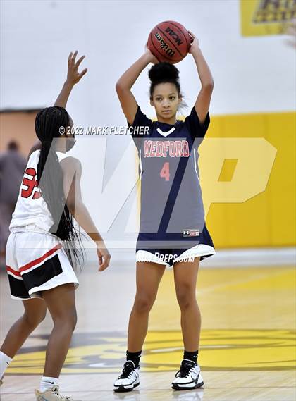 Thumbnail 1 in Medford Tech vs Kingsway (MLK Classic at Rowan University) photogallery.