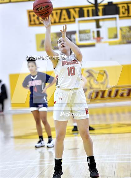 Thumbnail 2 in Medford Tech vs Kingsway (MLK Classic at Rowan University) photogallery.