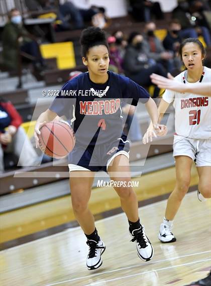 Thumbnail 3 in Medford Tech vs Kingsway (MLK Classic at Rowan University) photogallery.