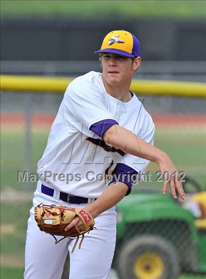 Thumbnail 3 in Prosper @ Sanger photogallery.