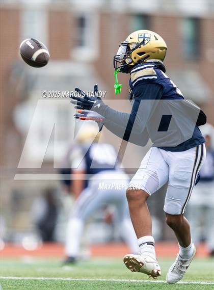 Thumbnail 3 in Imhotep Charter @ La Salle College (PIAA 6A Round 3) photogallery.