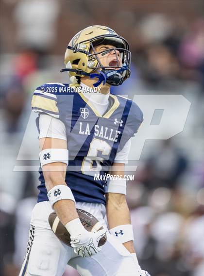 Thumbnail 3 in Imhotep Charter @ La Salle College (PIAA 6A Round 3) photogallery.