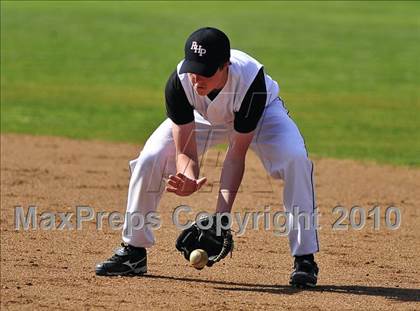 Thumbnail 1 in Flintridge Prep @ Rio Hondo Prep photogallery.