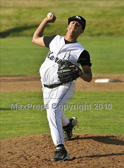 Thumbnail 2 in Flintridge Prep @ Rio Hondo Prep photogallery.