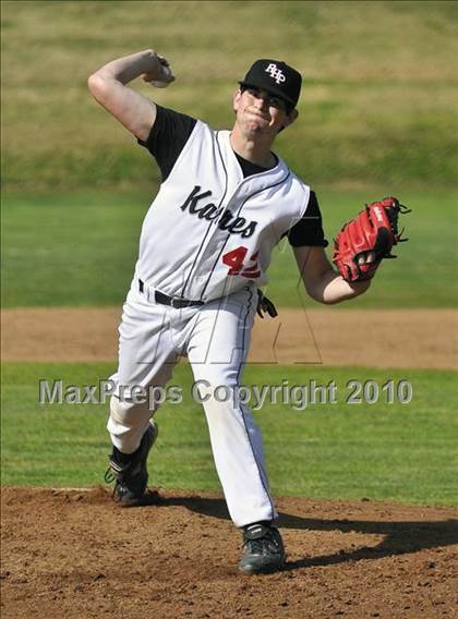 Thumbnail 1 in Flintridge Prep @ Rio Hondo Prep photogallery.