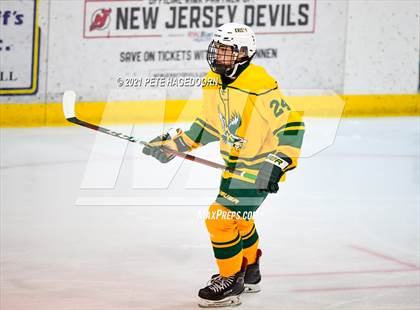 Thumbnail 3 in Morris Knolls @ Morristown-Beard photogallery.